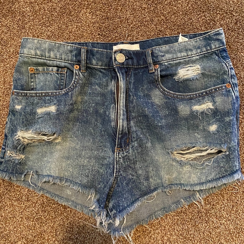Garage High-Wasted Festival Shorts